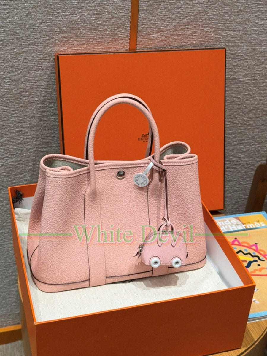 하얀악마 이미테이션 에르 가든파티 (1).jpg