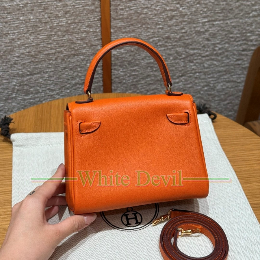 하얀악마 이미테이션 에르 켈리돌 (2).jpg