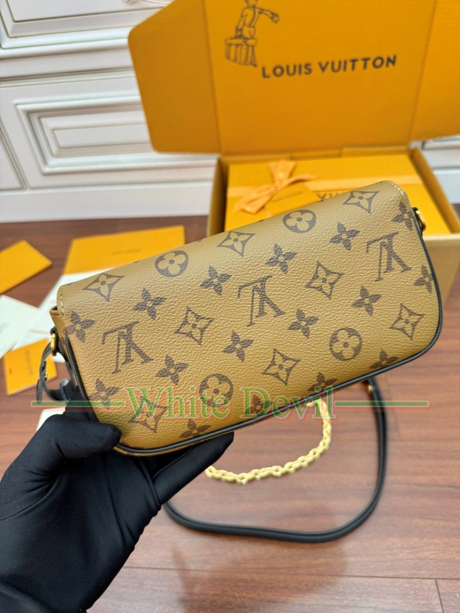 하얀악마 이미테이션 루이 아이비 (11).jpg