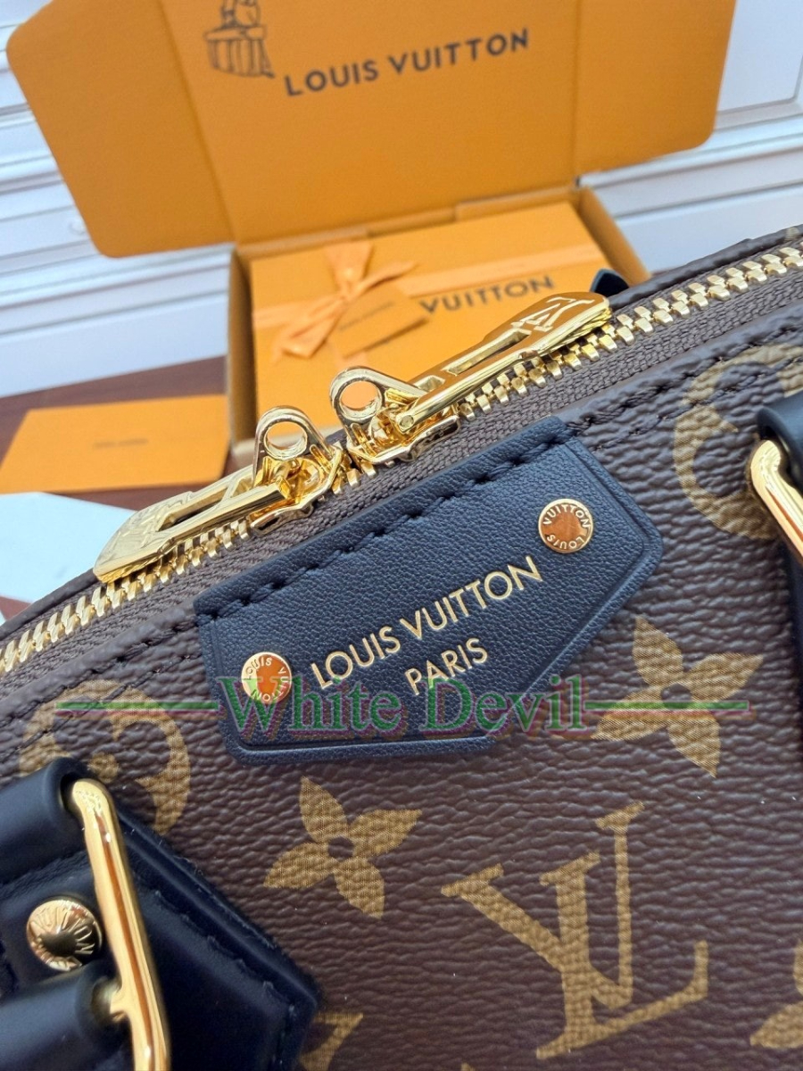 하얀악마 이미테이션 루이 알마 (13).jpg