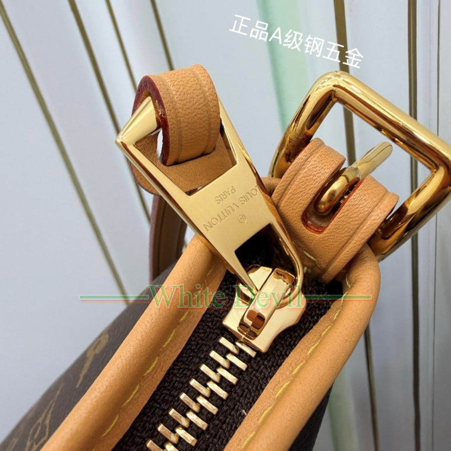 하얀악마 이미테이션 루이 캐리올 (9).jpg