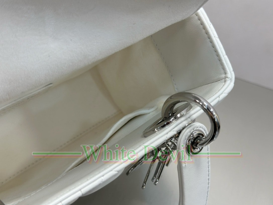 하얀악마 이미테이션  디올 레이디백 (11).jpg