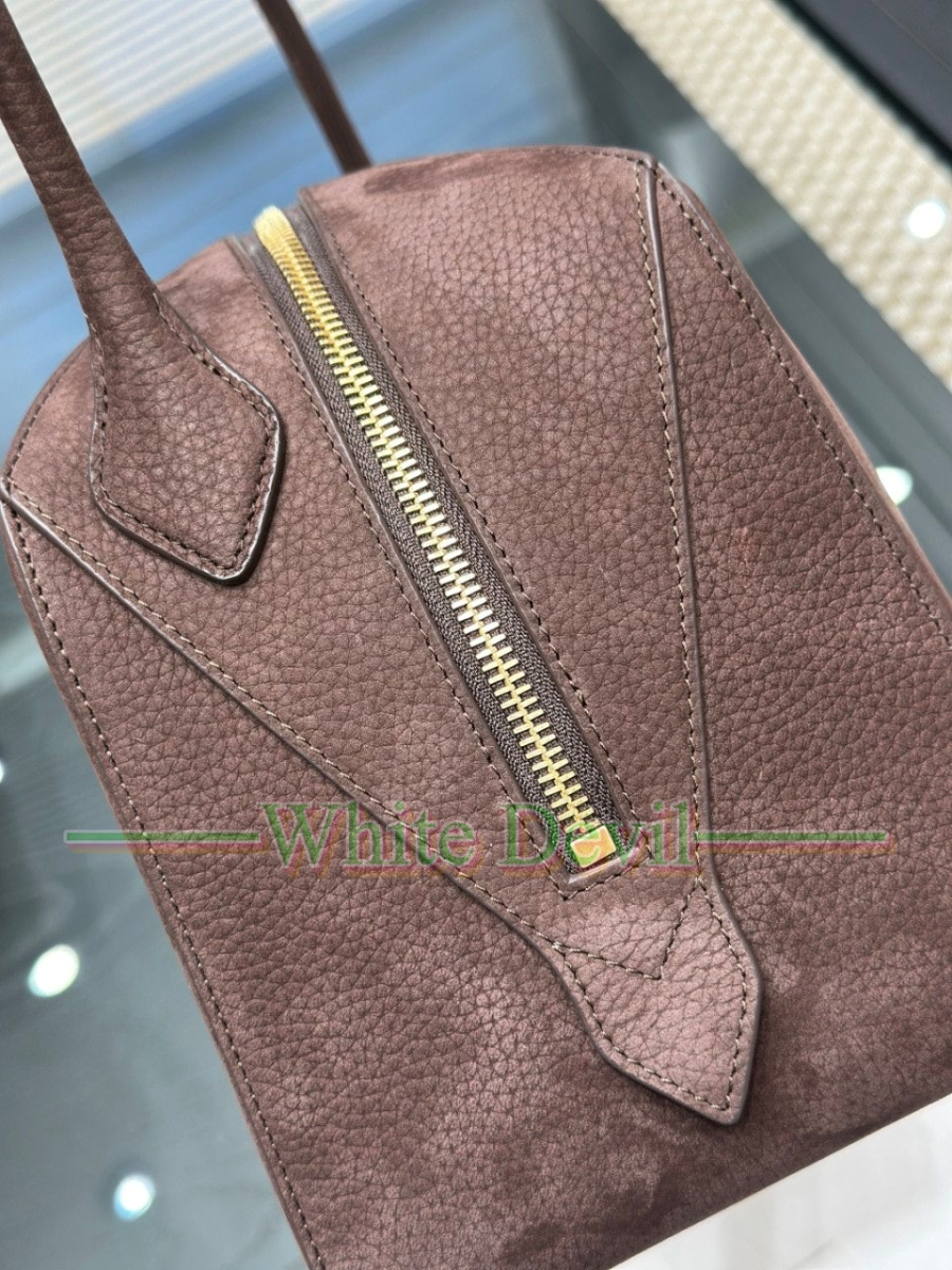 하얀악마 이미테이션 알라이아 숄더백 (14).jpg