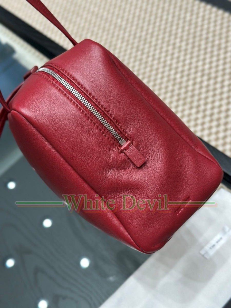 하얀악마 이미테이션 더로우 볼링백 (7).jpg