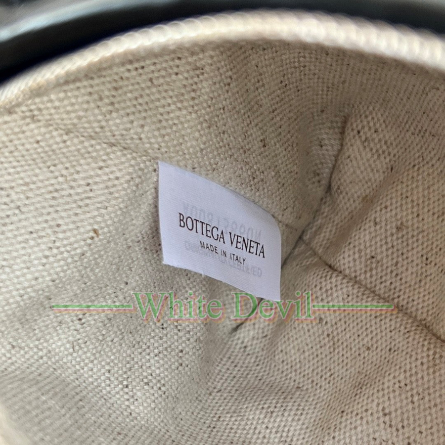 하얀악마 레플리카 보테가 크로스백 (11).jpg