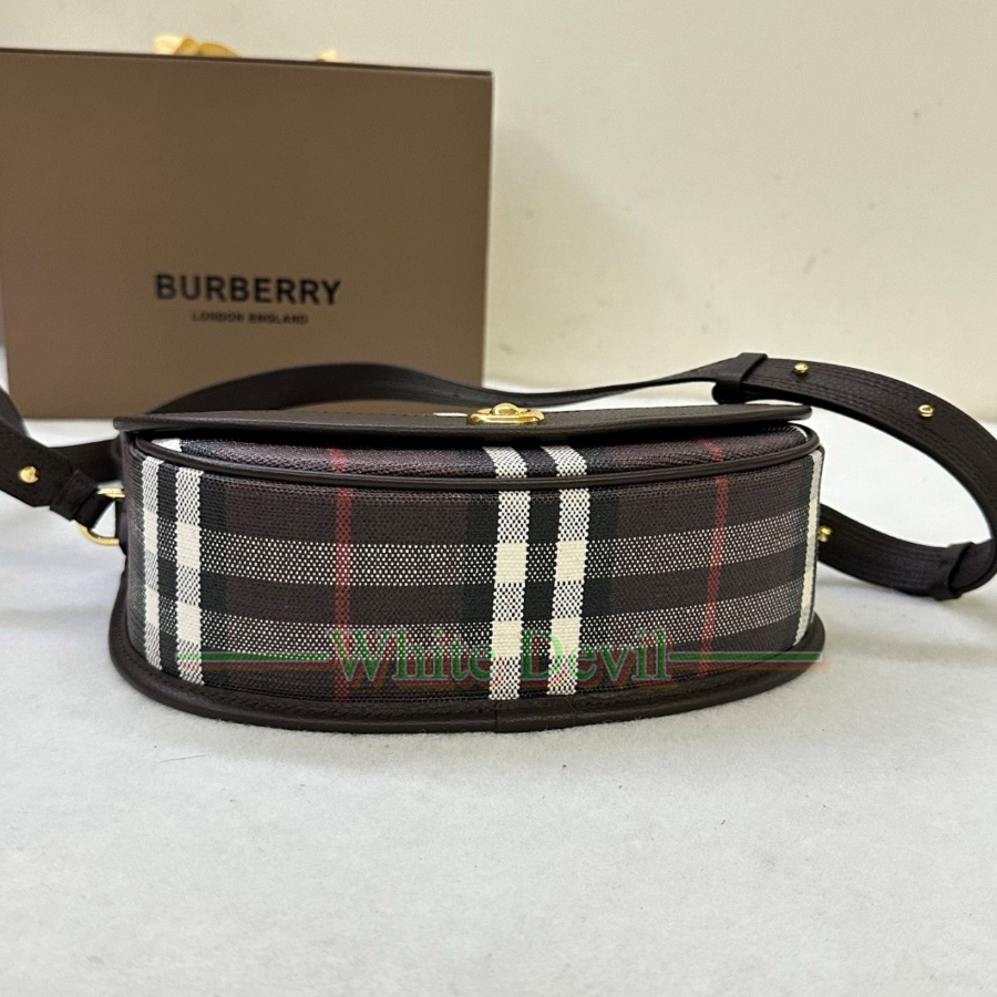 하얀악마 레플리카 버버리 숄더백 (4).jpg