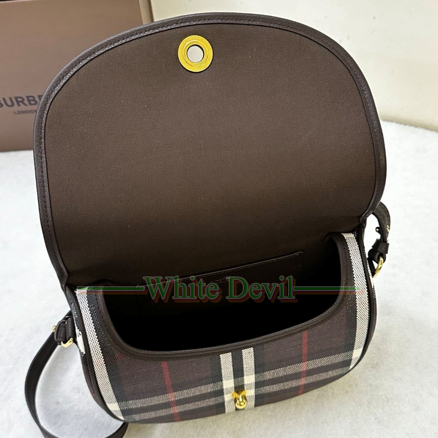 하얀악마 레플리카 버버리 숄더백 (8).jpg