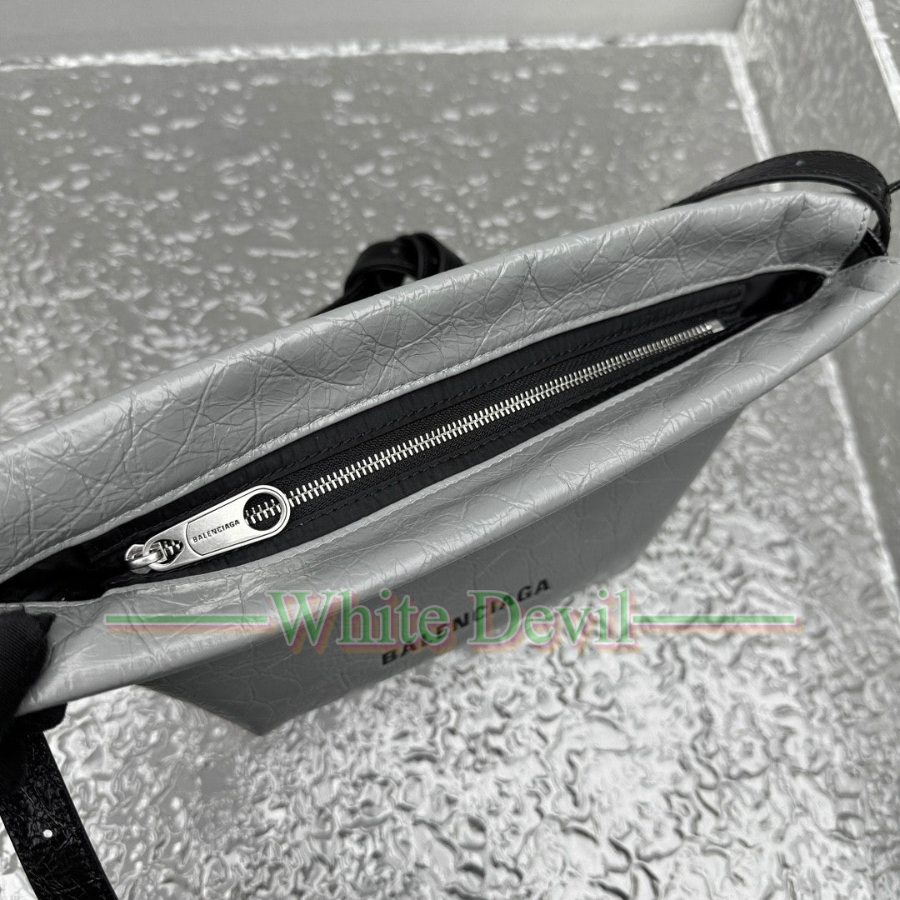 하얀악마 레플리카 발렌시아가 더스트백 (6).jpg