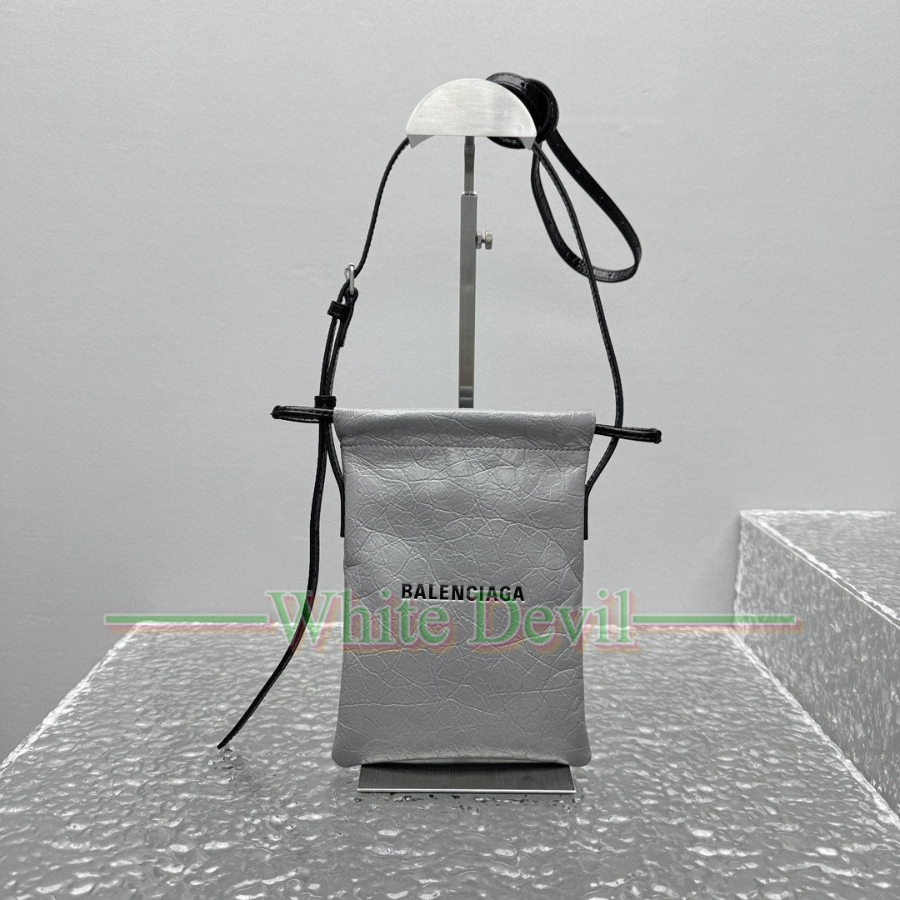 하얀악마 레플리카 발렌시아가 가방 (2).jpg