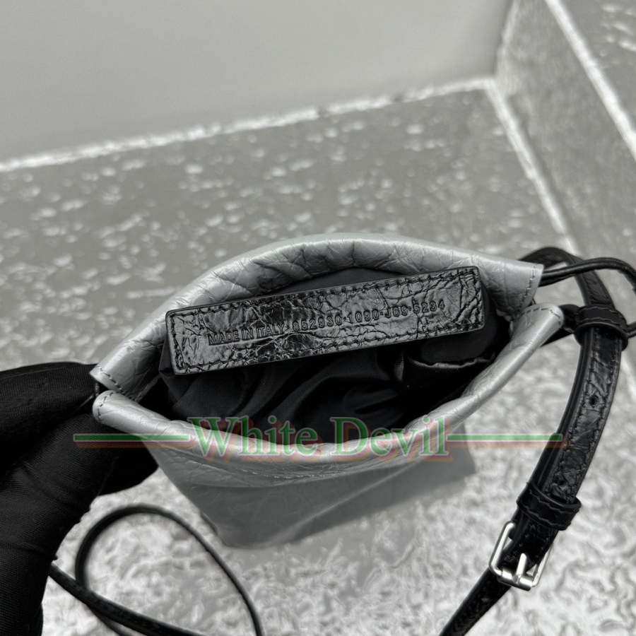 하얀악마 레플리카 발렌시아가 가방 (8).jpg