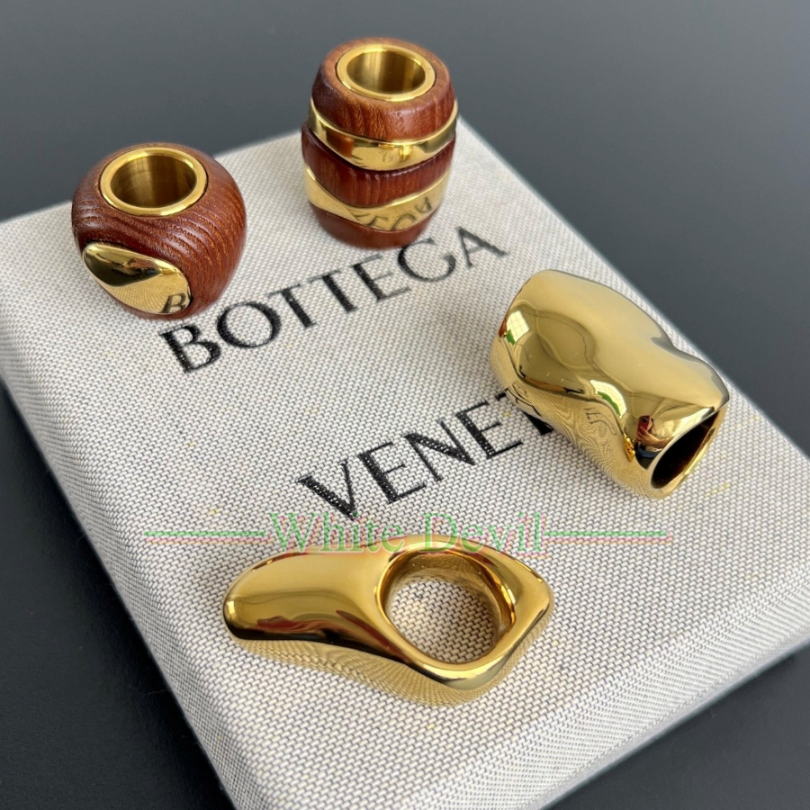 하얀악마 레플리카 보테가 악세사리 (4).jpg