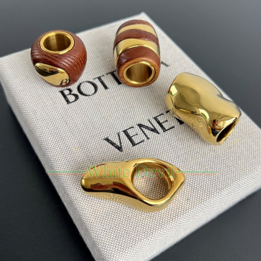 하얀악마 레플리카 보테가 악세사리 (3).jpg