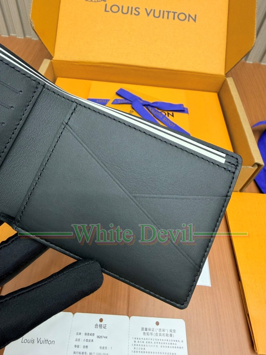 하얀악마 레플리카 루이 지갑 (7).jpg