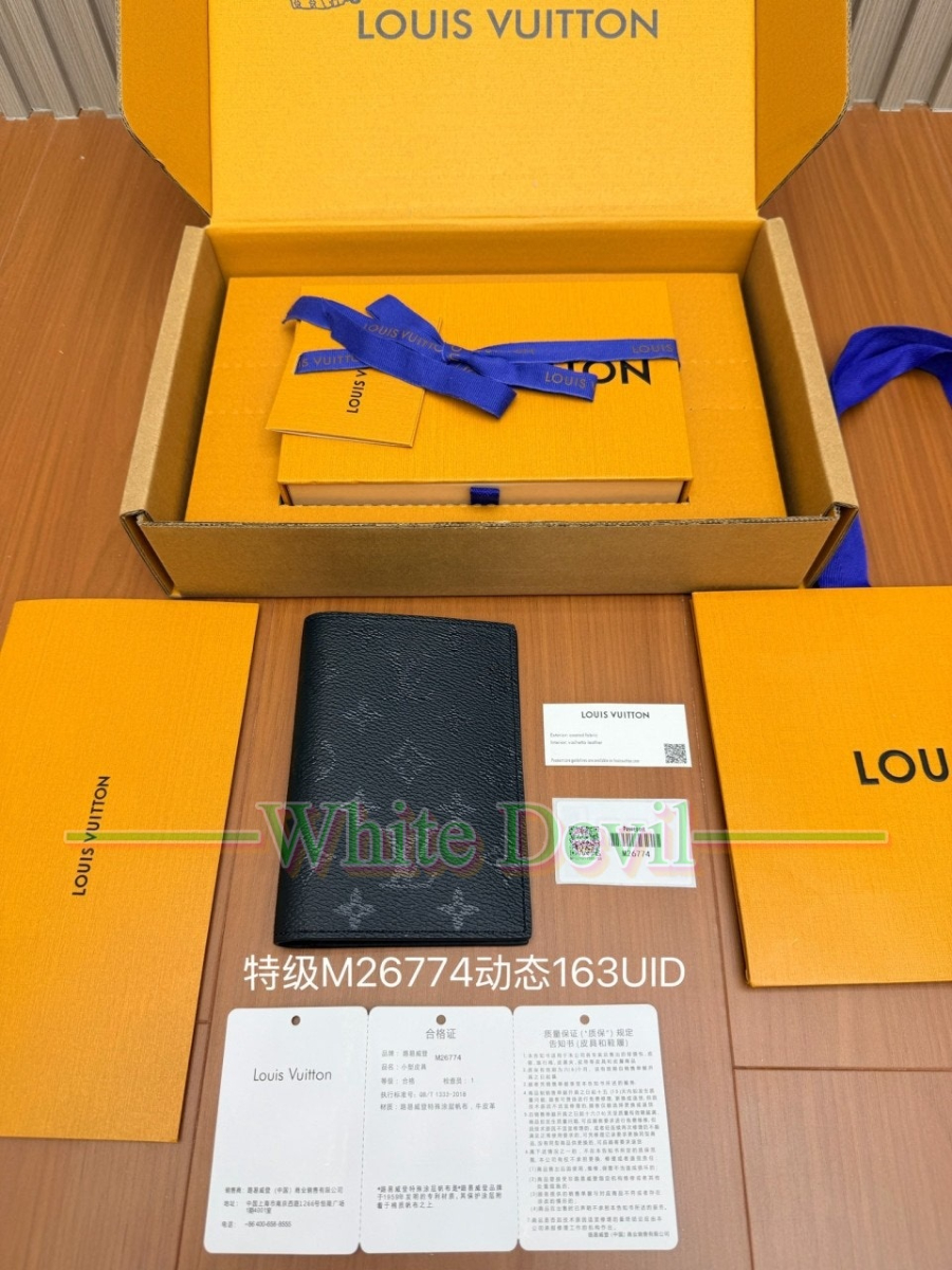 하얀악마 레플리카 루이 지갑 (3).jpg