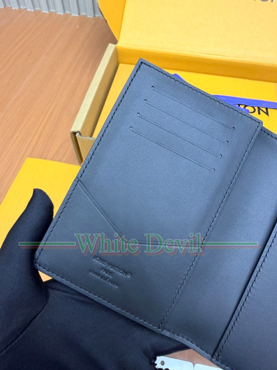 하얀악마 레플리카 루이 지갑 (9).jpg