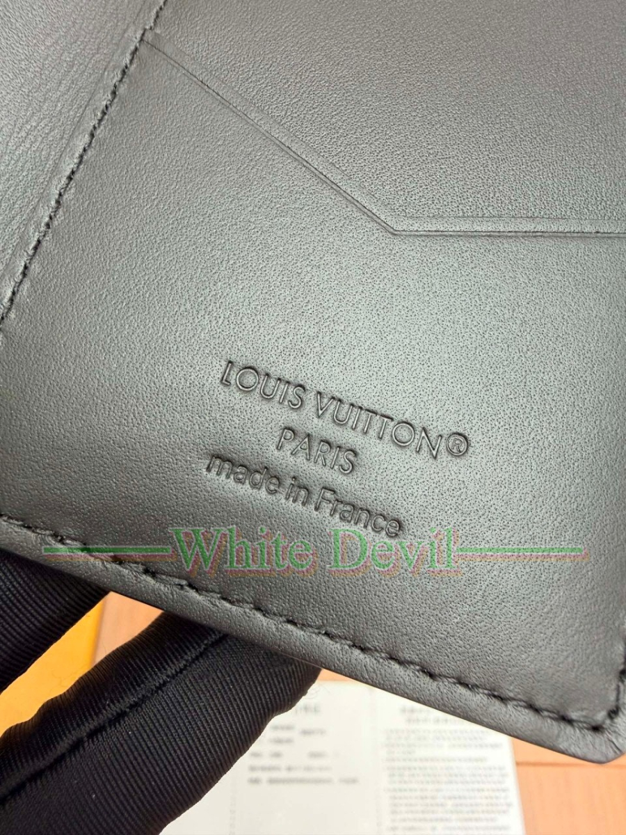 하얀악마 레플리카 루이 지갑 (5).jpg