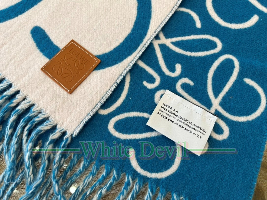 하얀악마 레플리카 로에베 목도리 (4).jpg