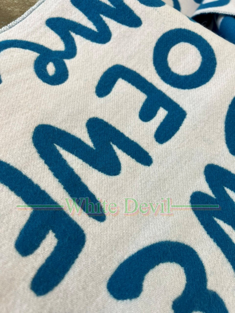 하얀악마 레플리카 로에베 목도리 (7).jpg