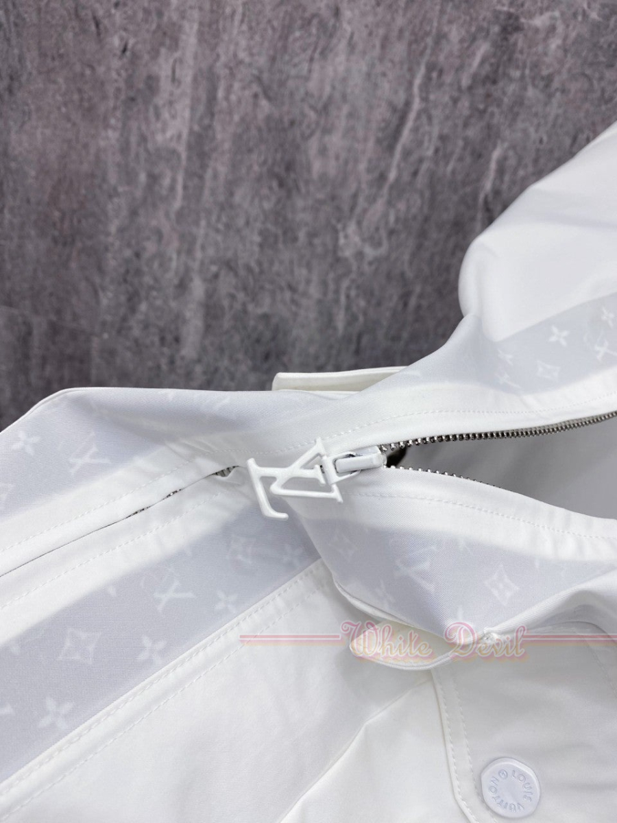 하얀악마 레플리카 루이비통 점퍼 (11).jpg