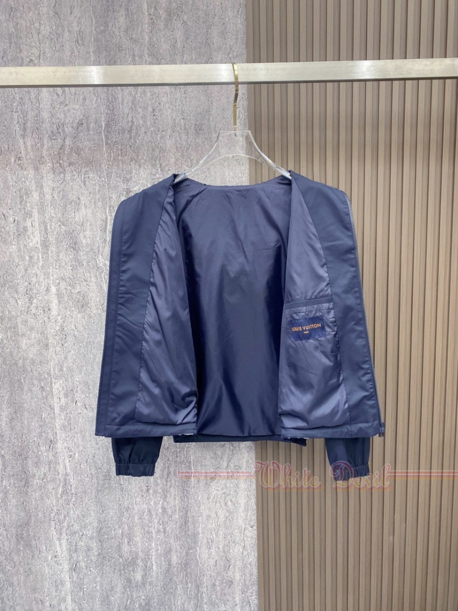 하얀악마 레플리카 루이비통 점퍼 (12).jpg