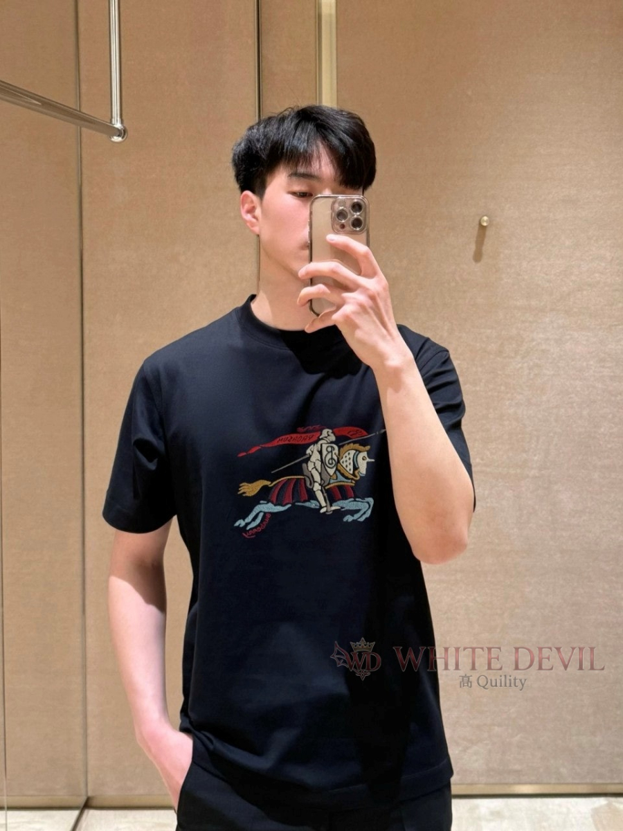 하얀악마 레플리카 버버리 반팔 (1).jpg