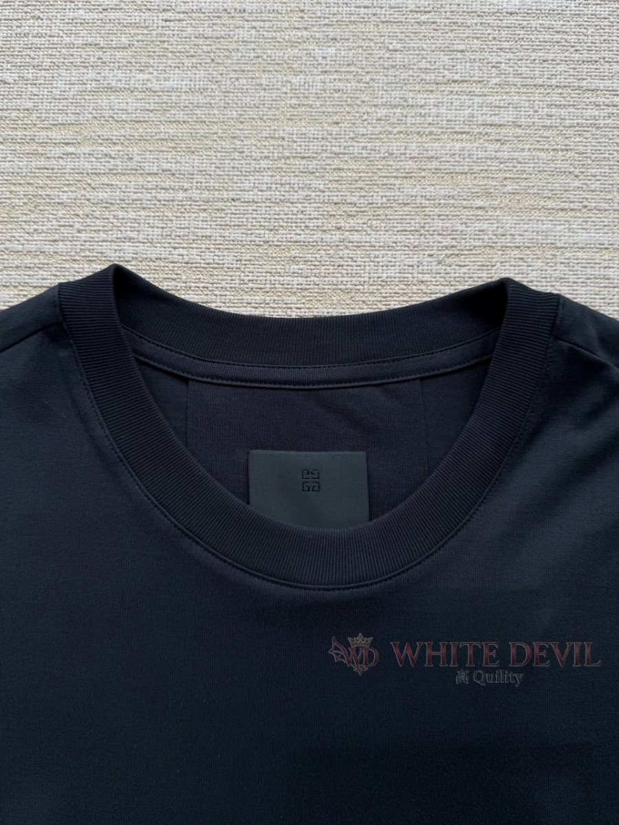 하얀악마 레플리카 지방시 반팔 (16).jpg