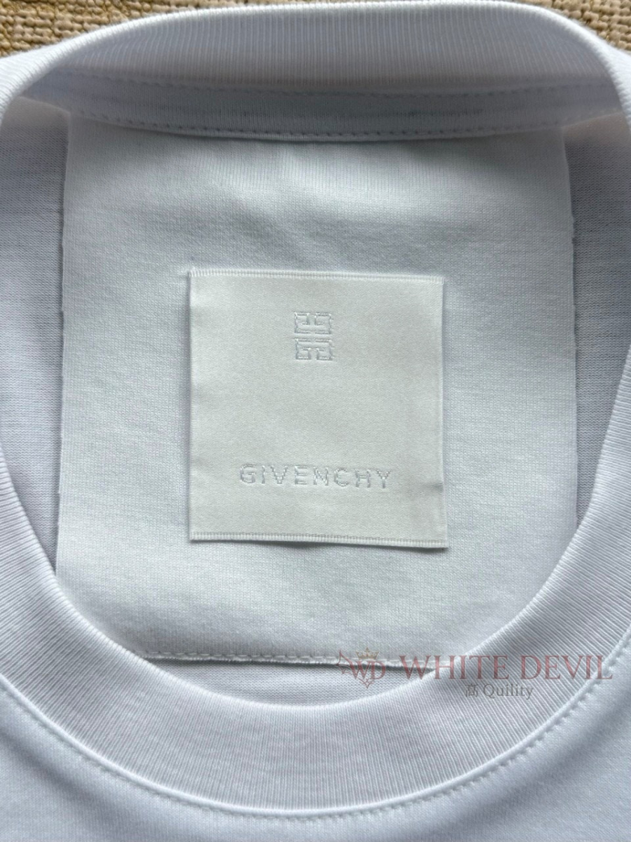 하얀악마 레플리카 지방시 반팔 (16).jpg