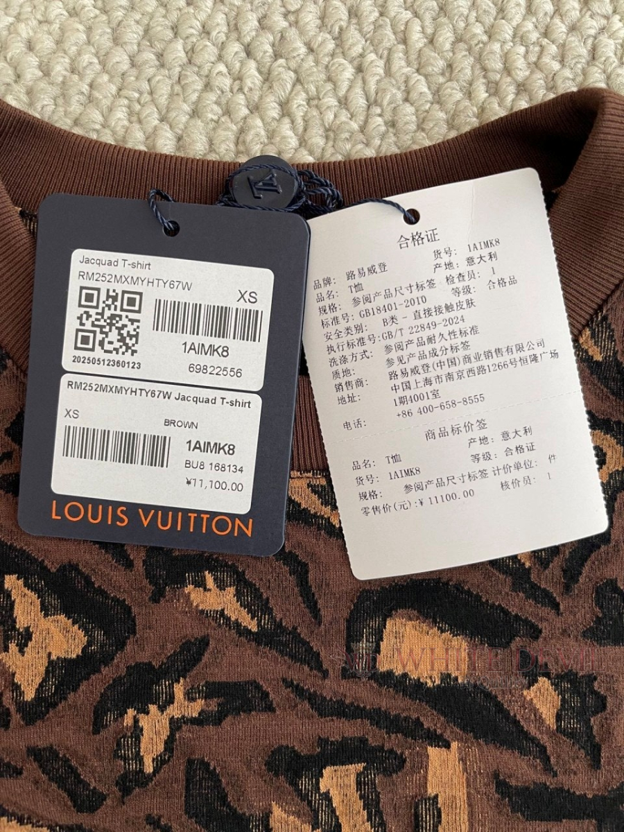 하얀악마 레플리카 루이 반팔 (14).jpg