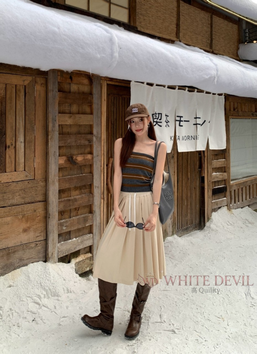 하얀악마 레플리카 미우 치마 (1).jpg