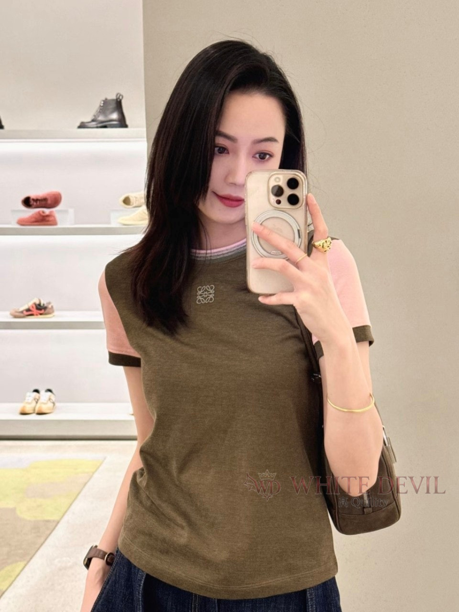 하얀악마 레플리카 로에베 반팔티 (2).jpg