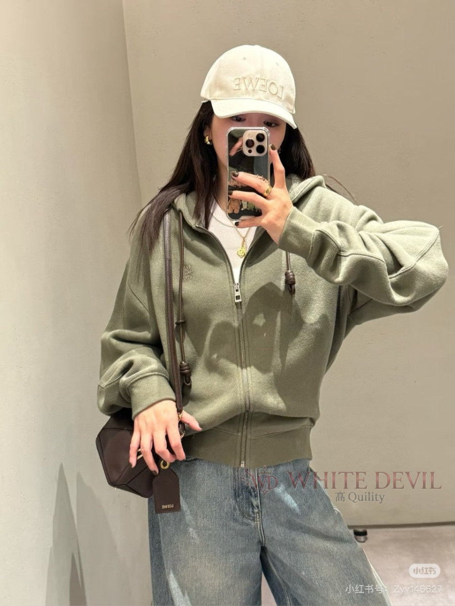 하얀악마 레플리카 로에베 후드집업 (2).jpg