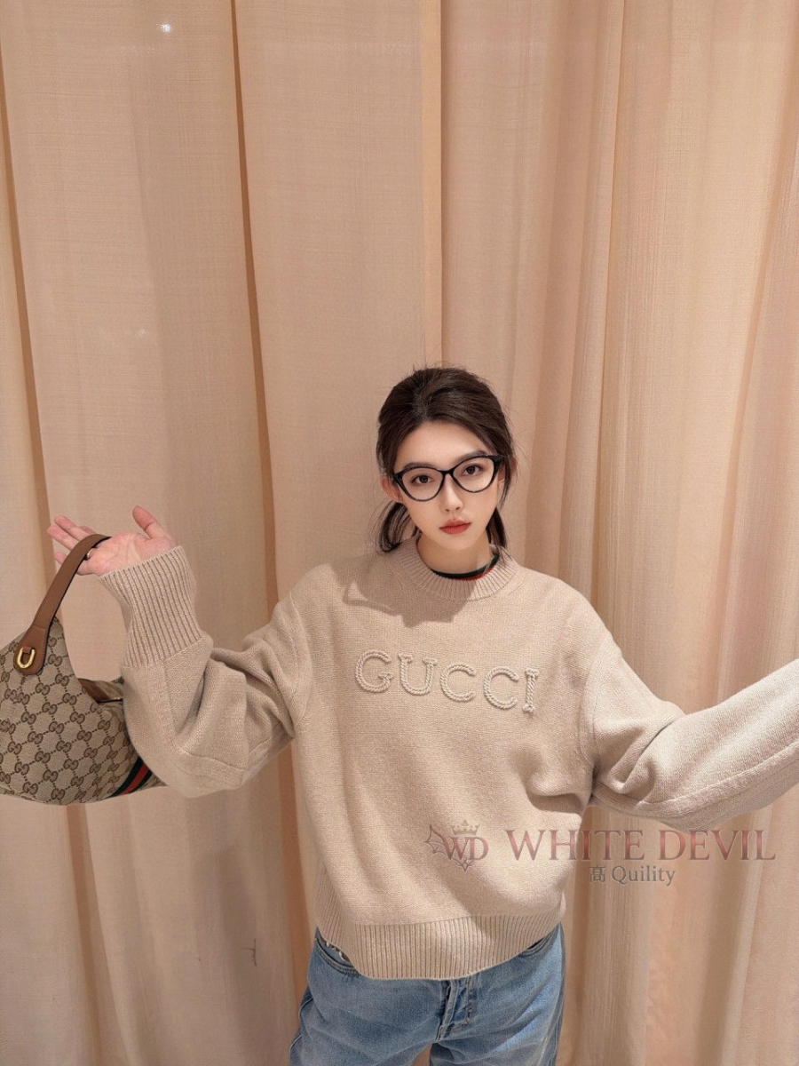 하얀악마 레플리카 구찌 니트 (2).jpg