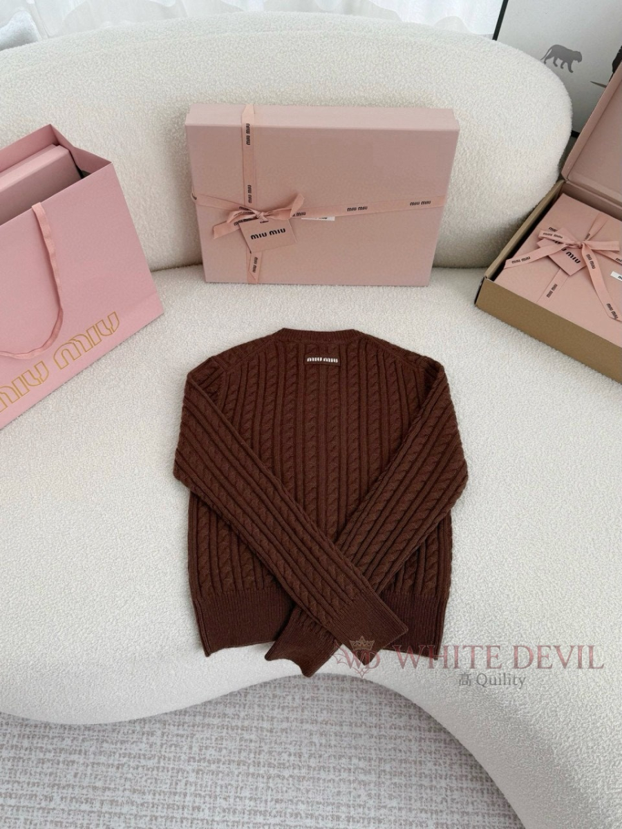 하얀악마 레플리카 미우 가디건 (13).jpg