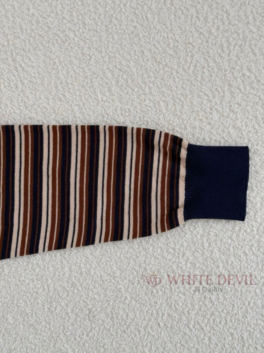 하얀악마 레플리카 미우 니트 (17).jpg