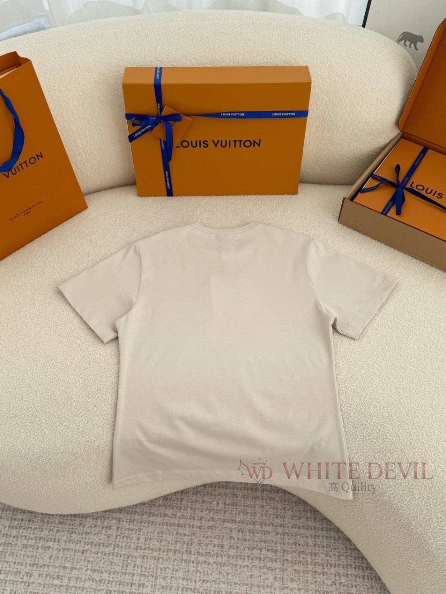 하얀악마 레플리카 루이 반팔 (13).jpg