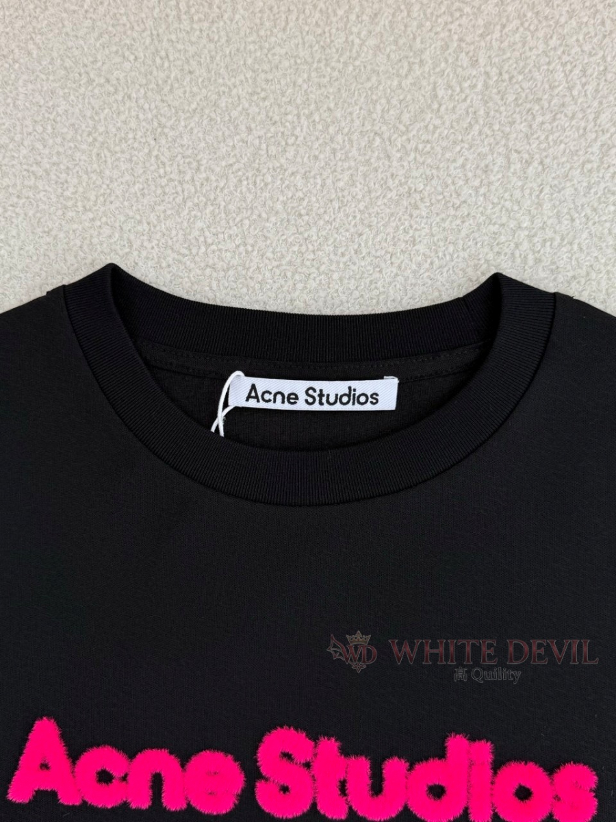 하얀악마 레플리카 아크네 티셔츠 (15).jpg