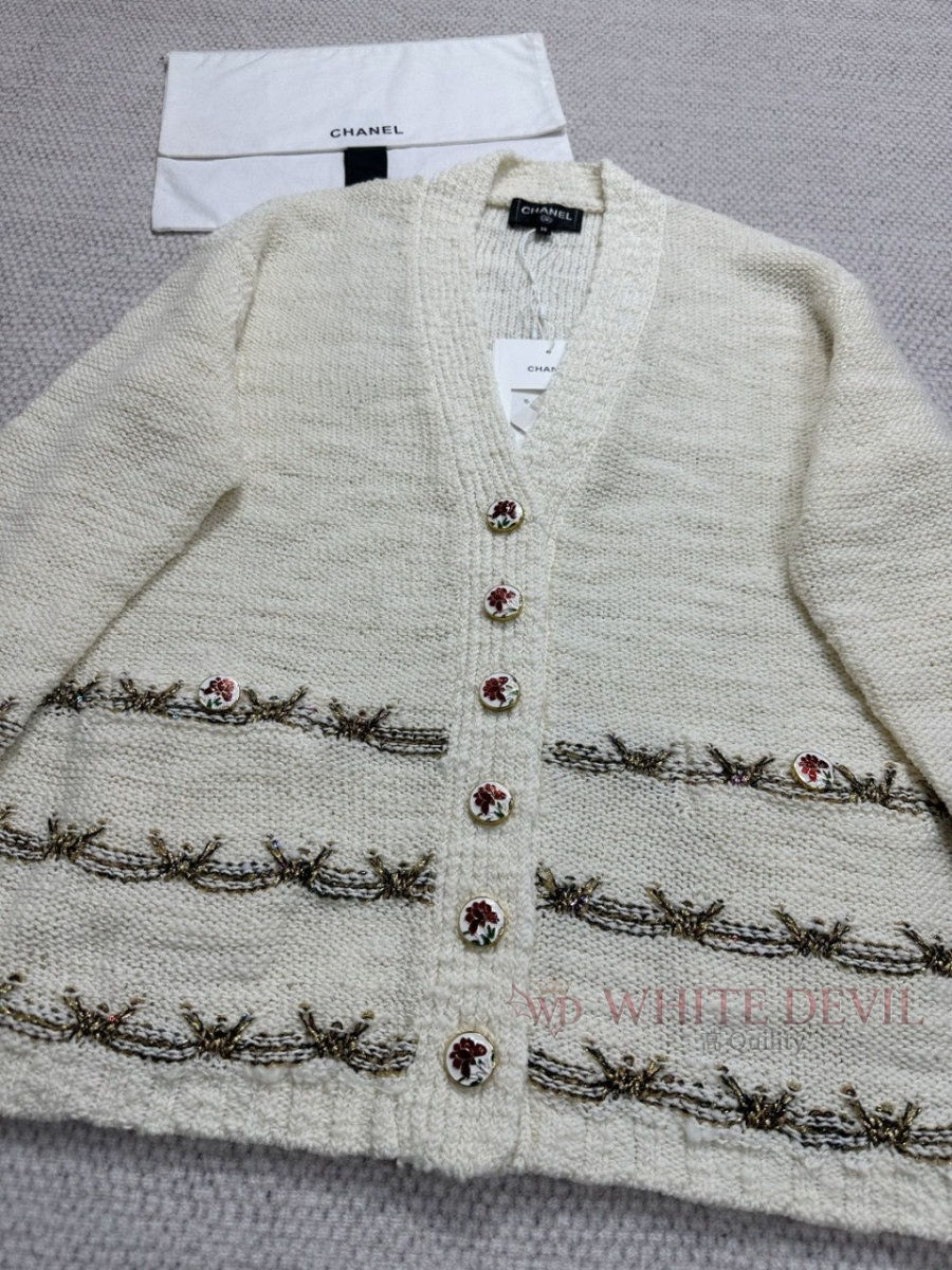 하얀악마 레플리카 샤넬 가디건 (6).jpg