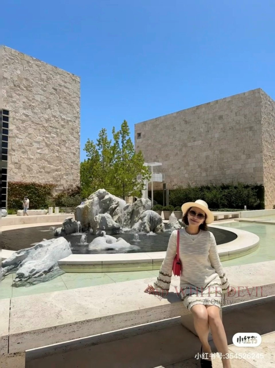 하얀악마 레플리카 샤넬 원피스 (1).jpg