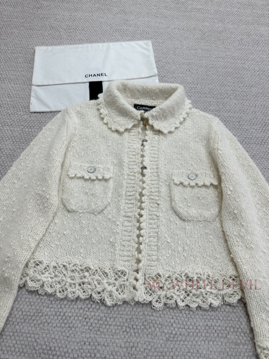 하얀악마 레플리카 샤넬 가디건 (7).jpg