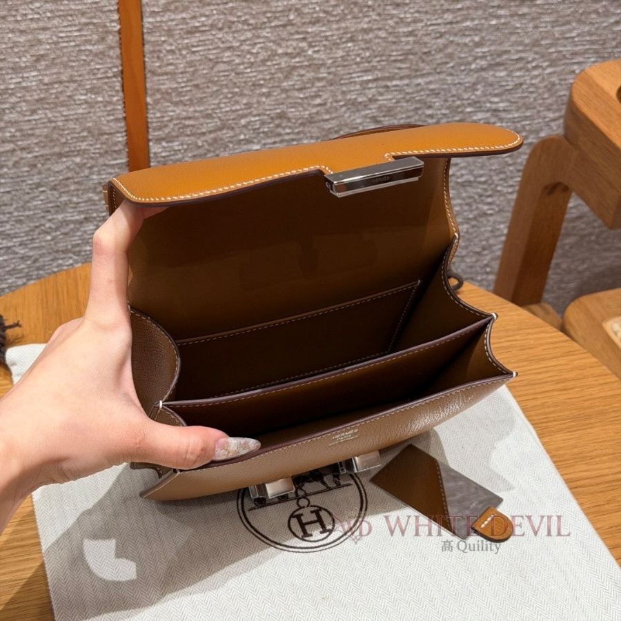 하얀악마 이미테이션 에르 콘스탄스 (6).jpg