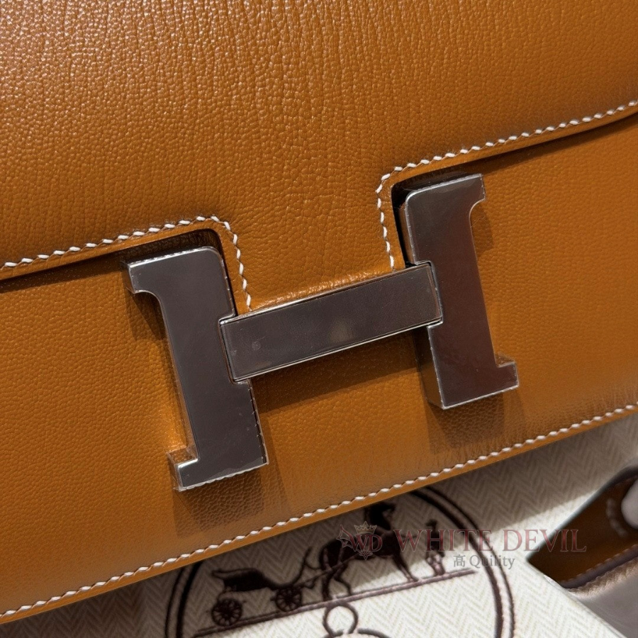 하얀악마 이미테이션 에르 콘스탄스 (10).jpg