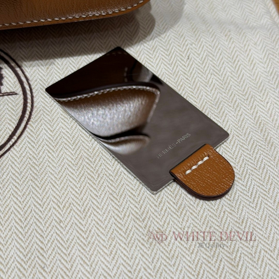 하얀악마 이미테이션 에르 콘스탄스 (9).jpg