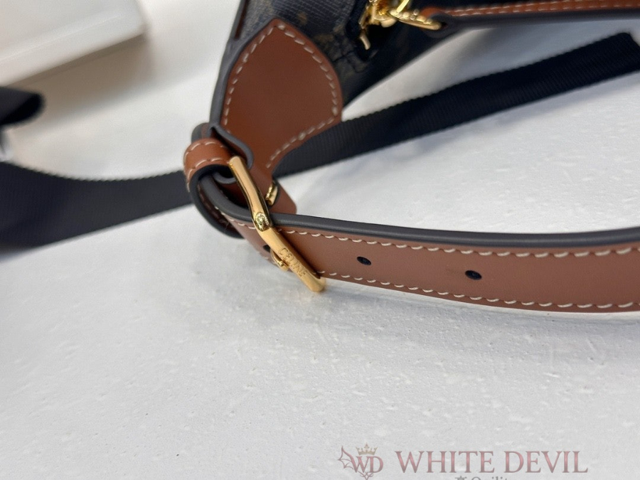 하얀악마 이미테이션 셀린느 룰루 (15).jpg