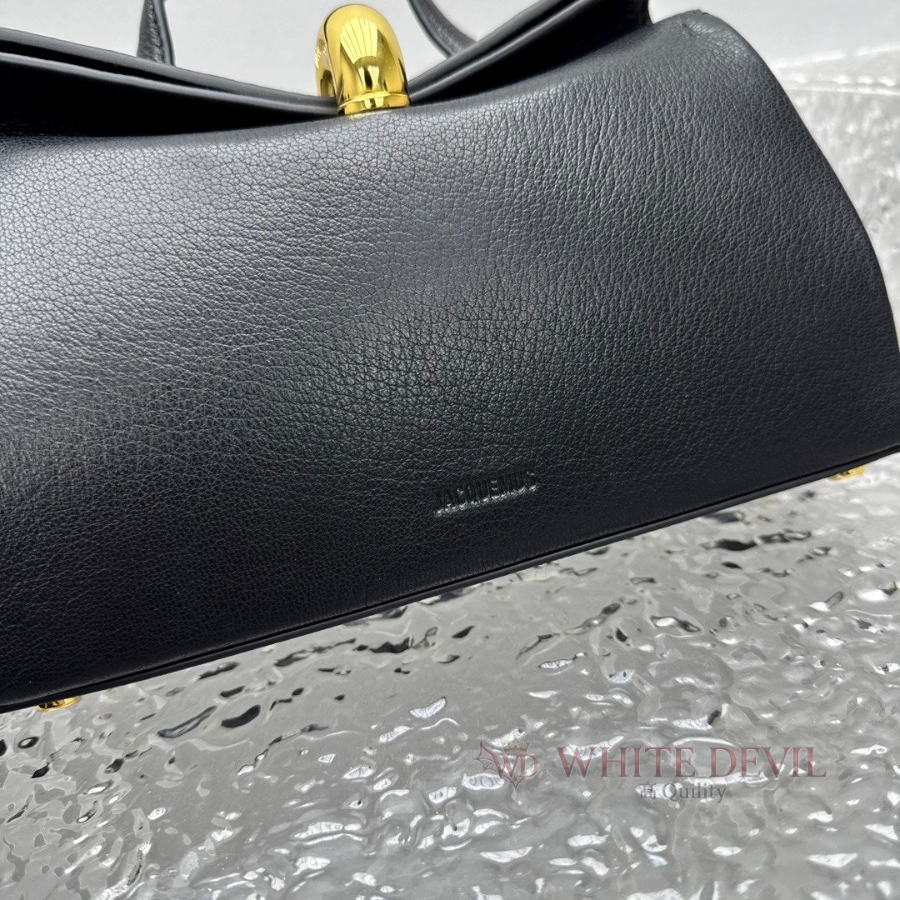 하얀악마 이미테이션 자크뮈스 가방 (7).jpg