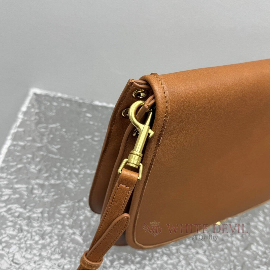 하얀악마 이미테이션 셀린느 베사체 (4).jpg