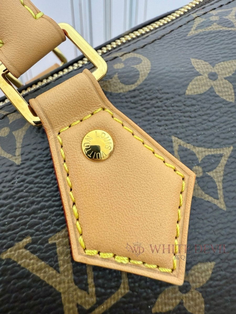 하얀악마 이미테이션 루이 스피디 (27).jpg