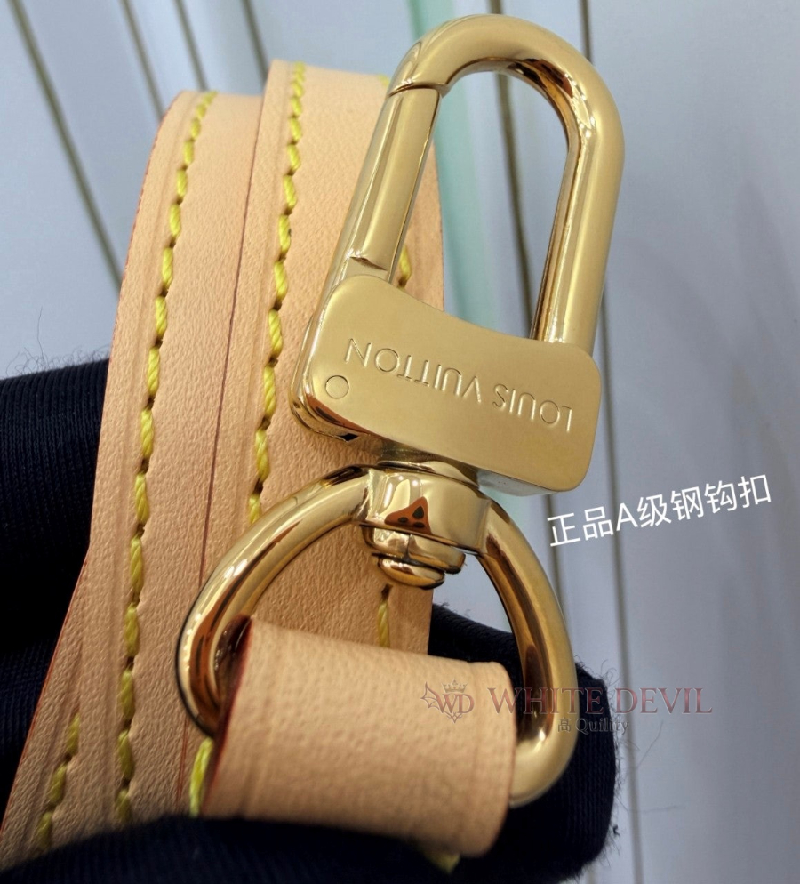 하얀악마 이미테이션 루이 온더고 (8).jpg