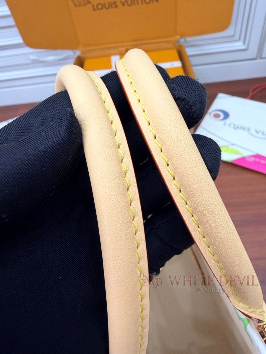 하얀악마 이미테이션 루이 온더고 (18).jpg