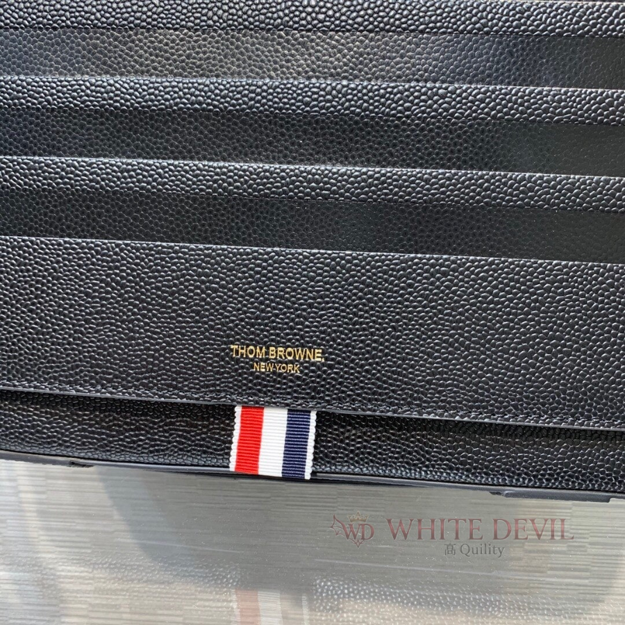 하얀악마 이미테이션 톰브라운 크로스백 (3).jpg