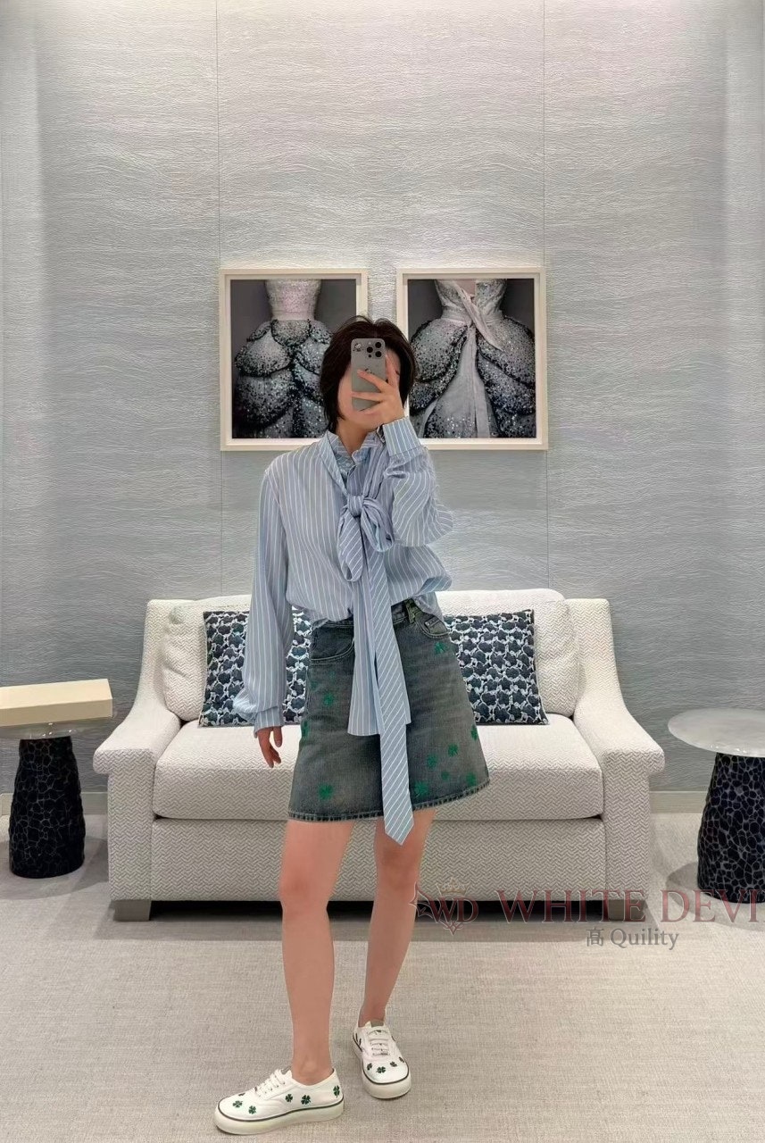 하얀악마 이미테이션 디올 셔츠 (1).jpg